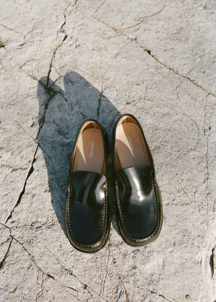 Shiny Finish Leather Loafer – La Garçonne