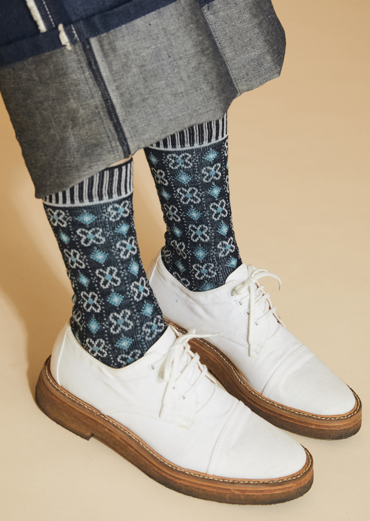 Flower Grid Socks — Black