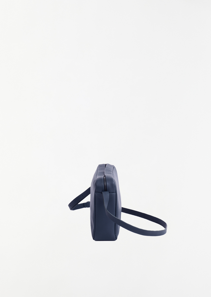 Ayako Crossover Bag Simple — Navy