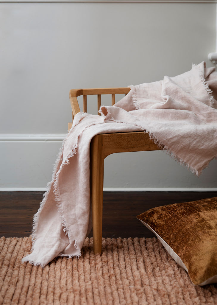 Freya Linen Throw — Blush