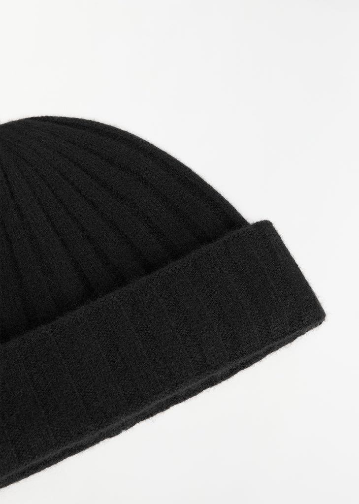 Cashmere Beanie — Black