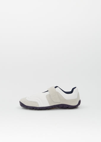 Velcro Low Top Sneaker