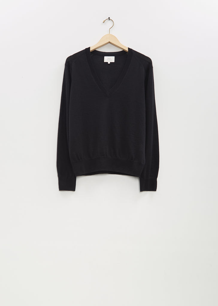 Julio Lightweight Cashmere Sweater — Black