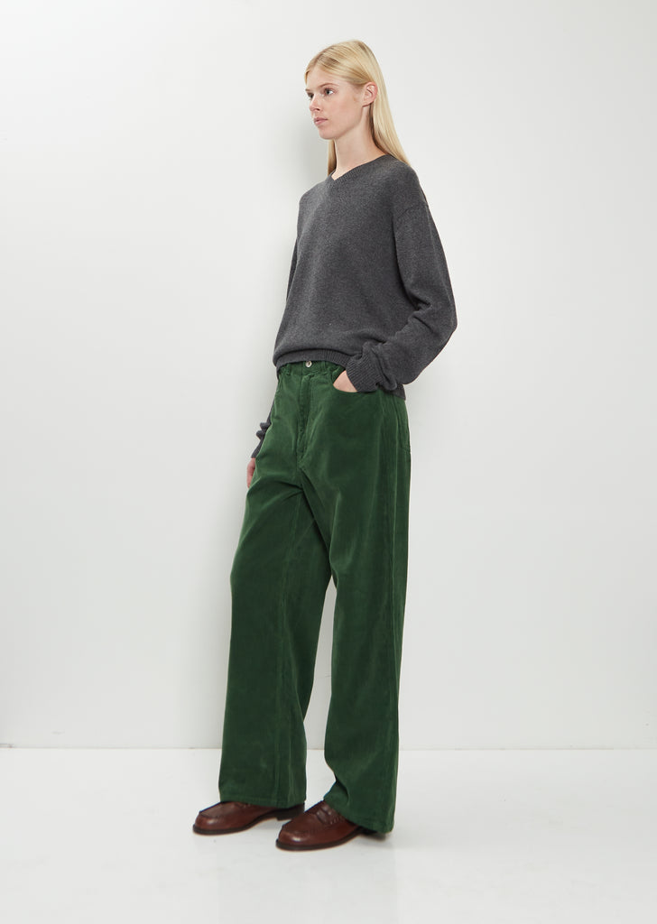 Finx Corduroy Wide 5 Pocket Pants — Forest Green