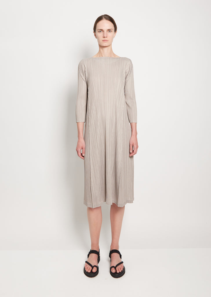 Mellow Pleats Dress