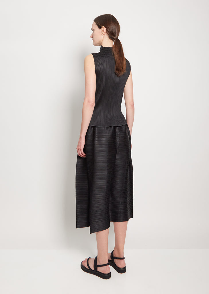 Basics Top — Black