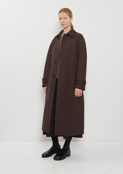 【AURALEE】 WASHED DOUBLE CLOTH LONG COAT Joseph wears Shetland Wool Double Cloth Coat in Dark Charcoal