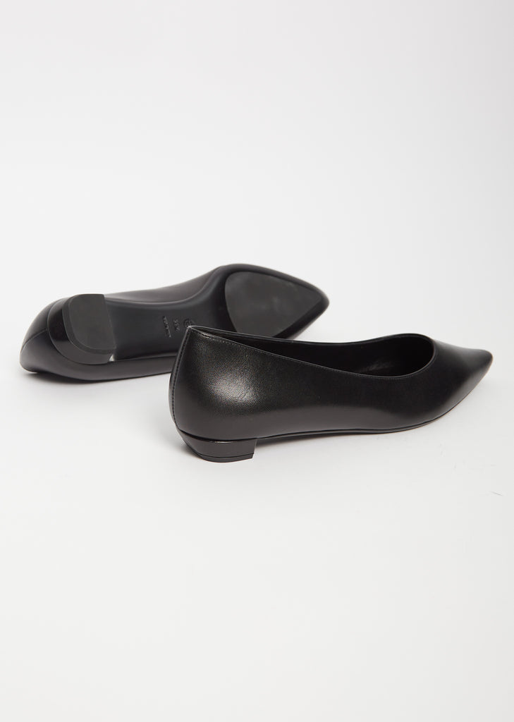 Claudette Flat — Black