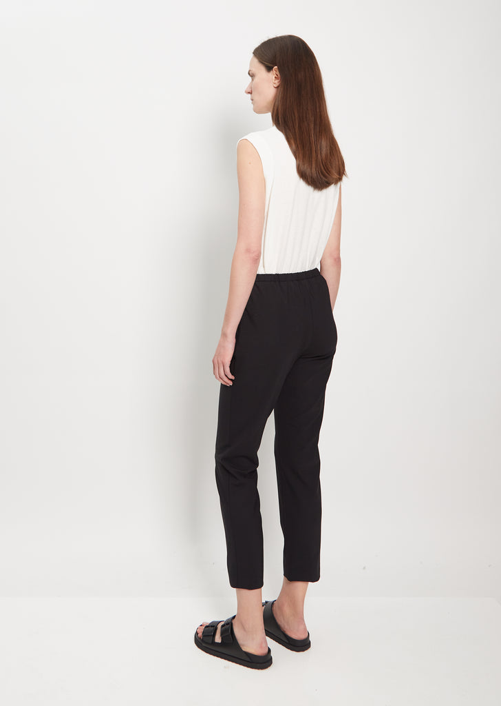 Slim Pull On Pant