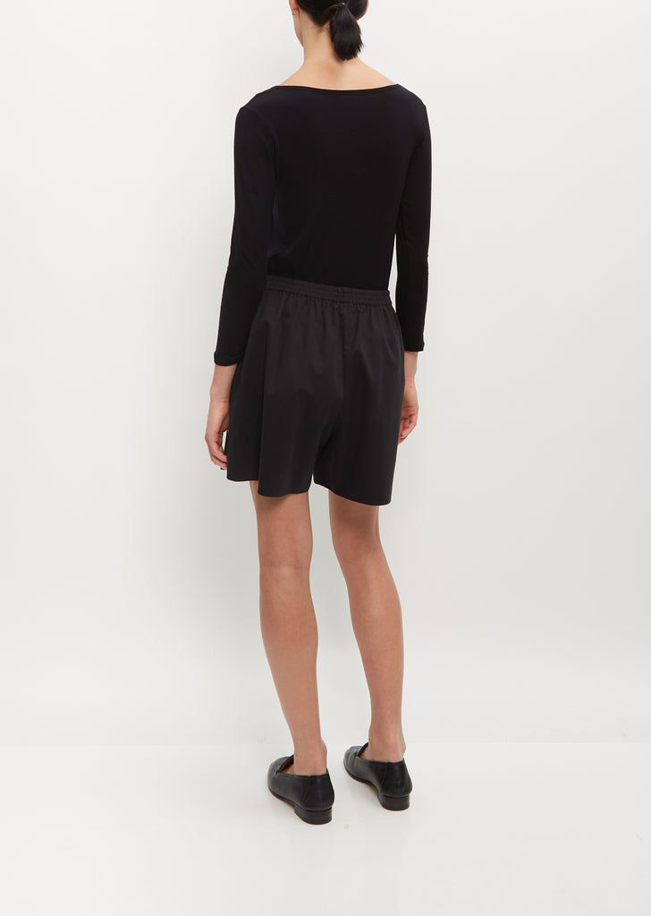 Gunther Short — Black