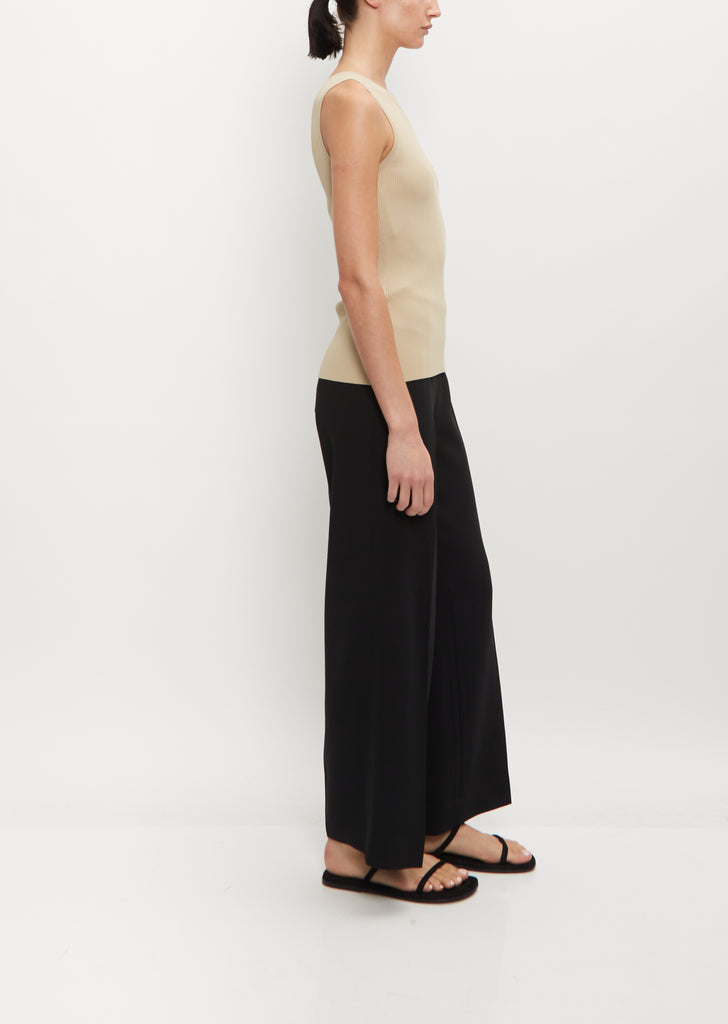 One-Shoulder Ribbed Top