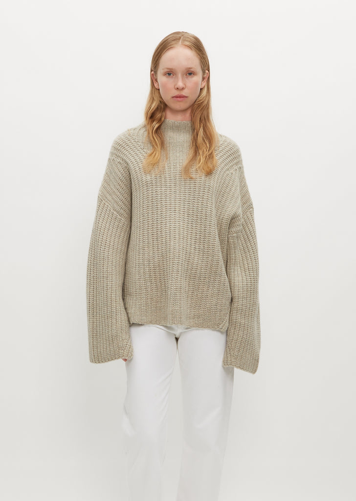 Bera Sweater