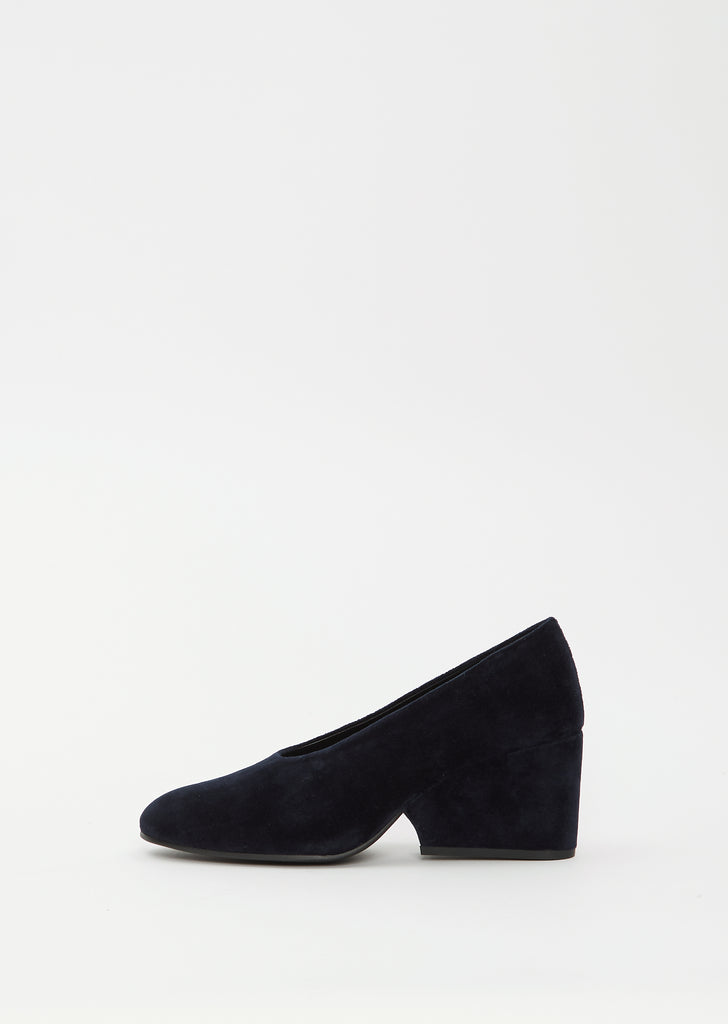 Velvet Shoes