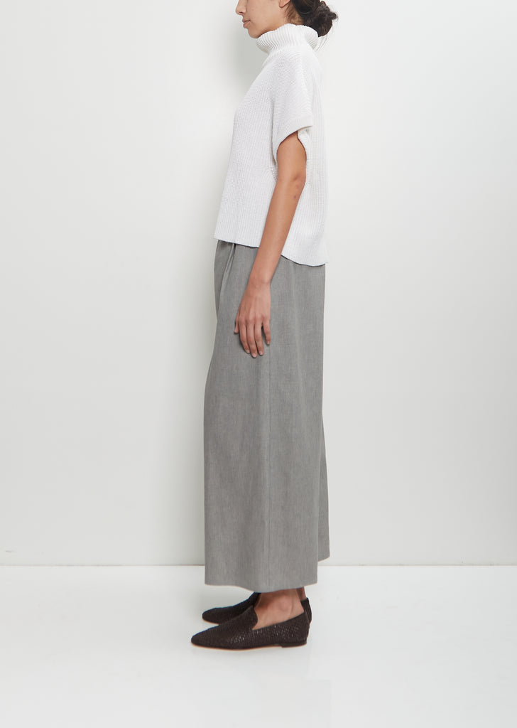 Linen Cashmere Silk T-Neck Sleeveless Sweater — White