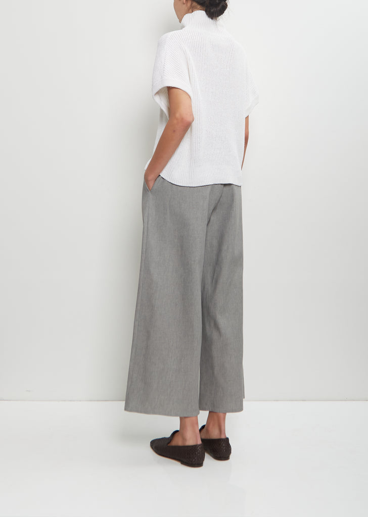 Linen Cashmere Silk T-Neck Sleeveless Sweater — White