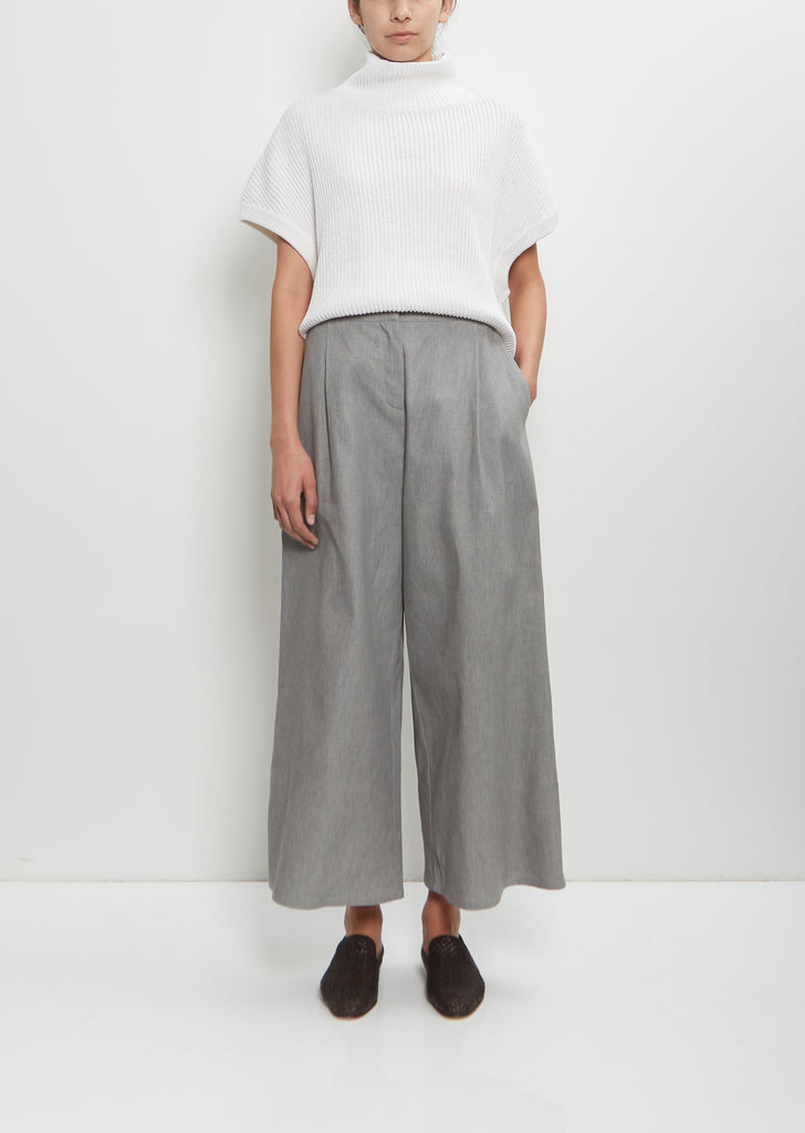 Linen Cashmere Silk T-Neck Sleeveless Sweater — White