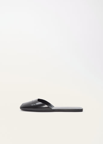 Milla Flat