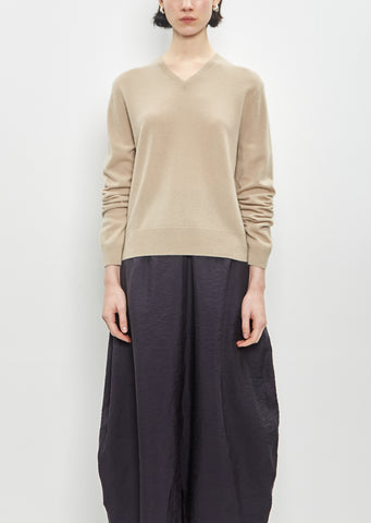 Cashmere Classic V-Neck Knit — Fawn