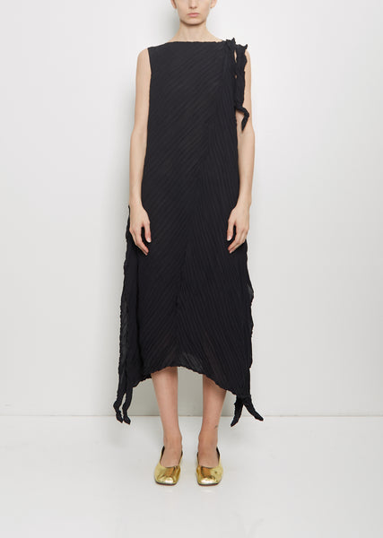 Wrinkled and Twisted Dress – La Garçonne