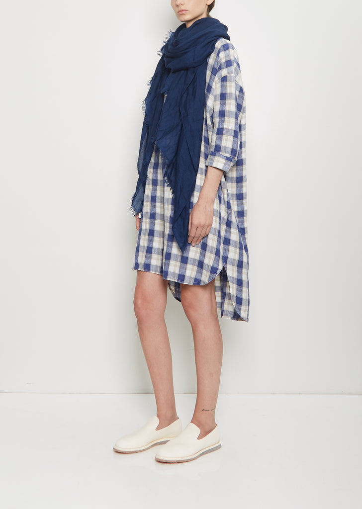 Cashmere Nuage Shawl — Midnight Blue