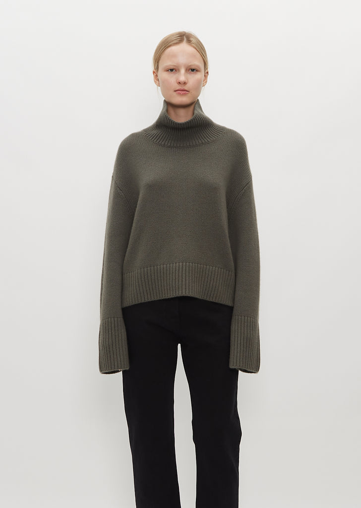 Fleur Cashmere Sweater