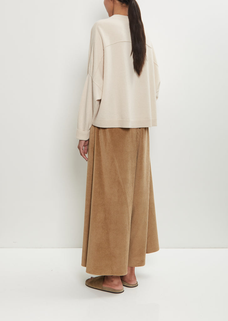 Cashmere Iconic Crewneck Sweater — Oatmeal