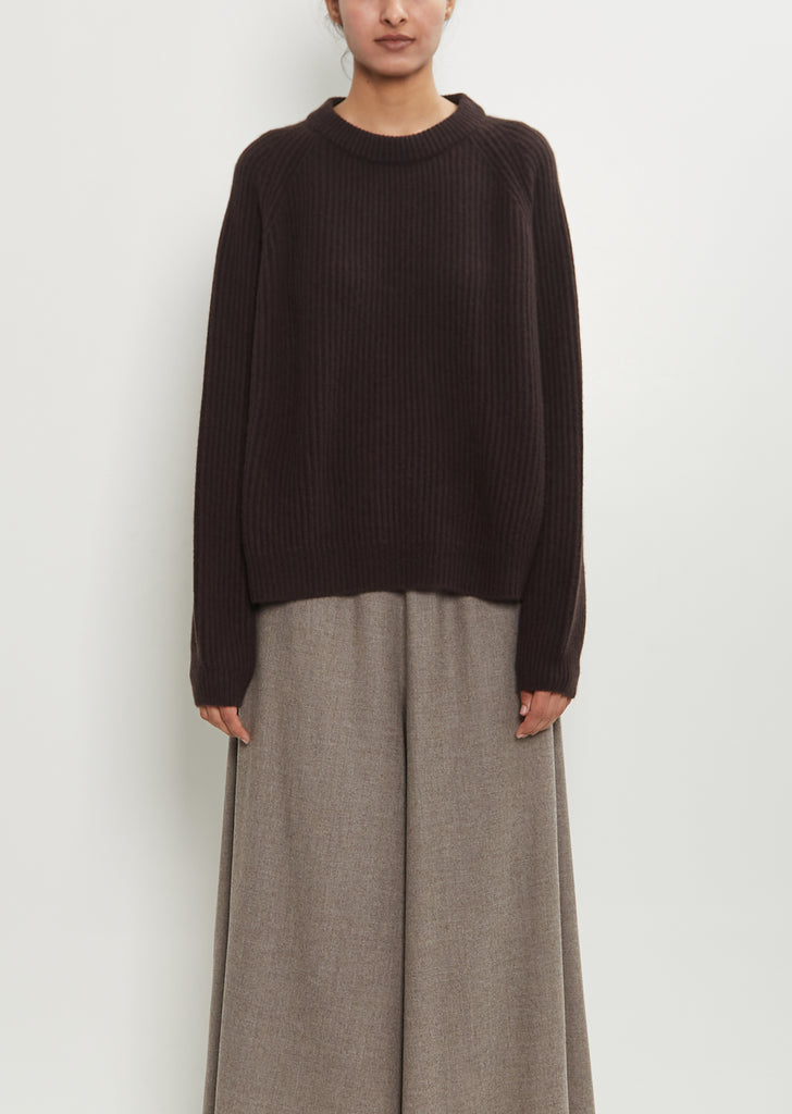 Cashmere Ribbed Raglan Sweater — Black Wood