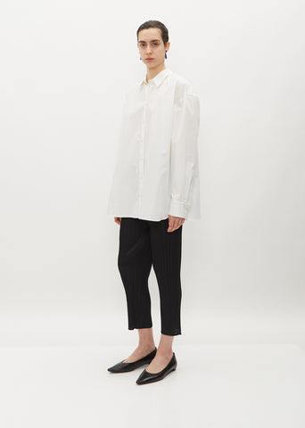 Pleated Crop Tapered Pants — Black