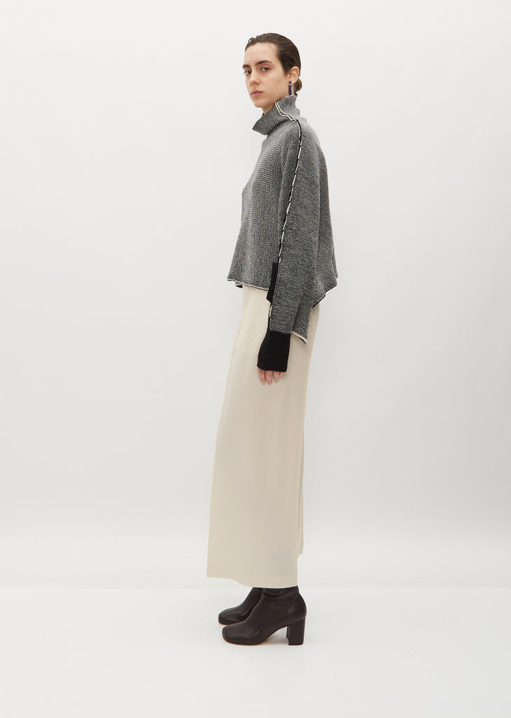 Seed Stitch Knit Top — Black Hued