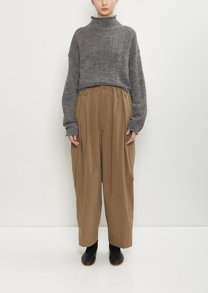 Twill Double Tuck Gathered Pant