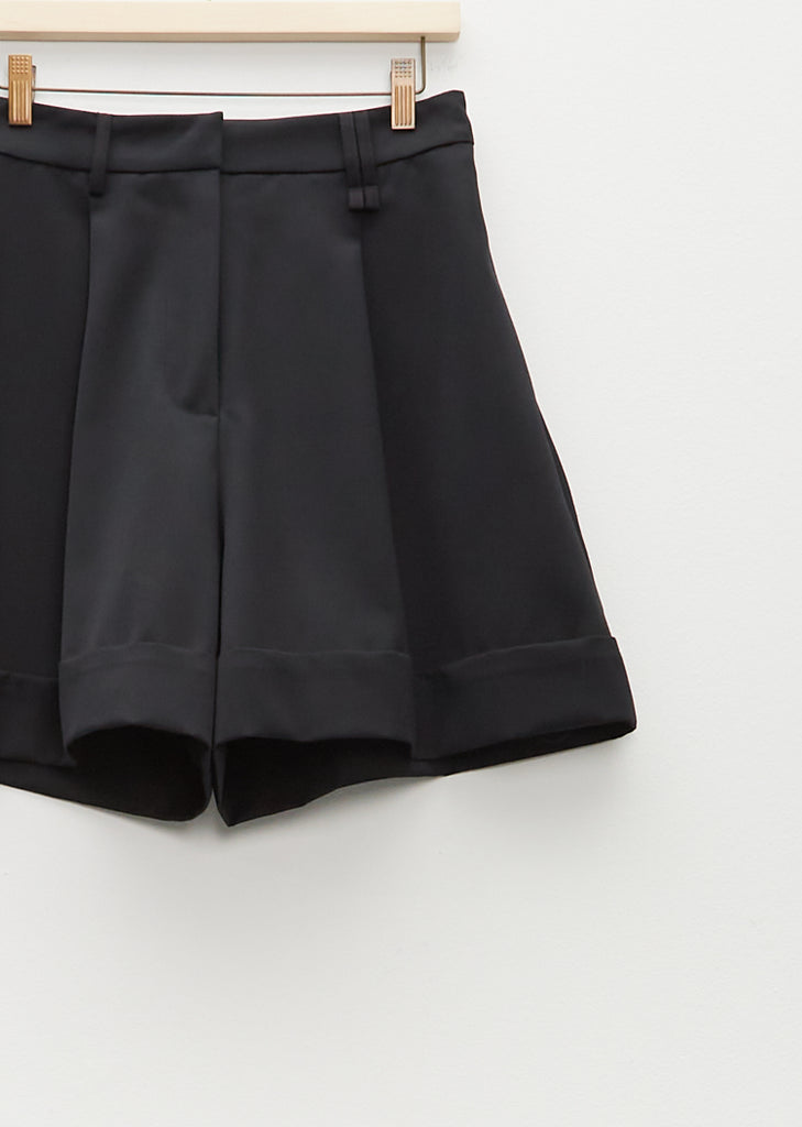 Sculpted Newsboy Shorts with Cuff