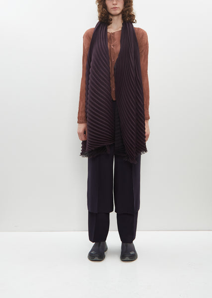 スカーフ ISSEY MIYAKE FW24 'Double Pleats' stole (IM48AD105 40) DOUBLE PLEATS STOLE – ISSEY MIYAKE ONLINE STORE