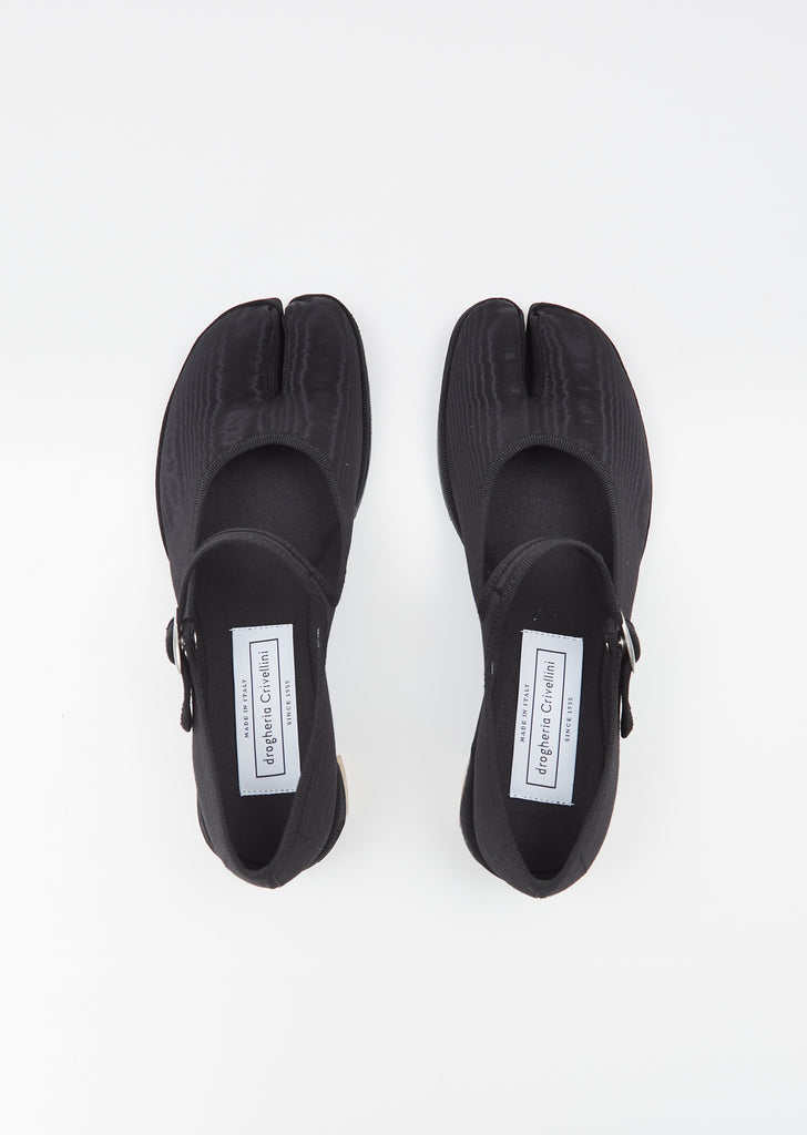 Fu-Geta Tabi Mary Jane Moire Ness