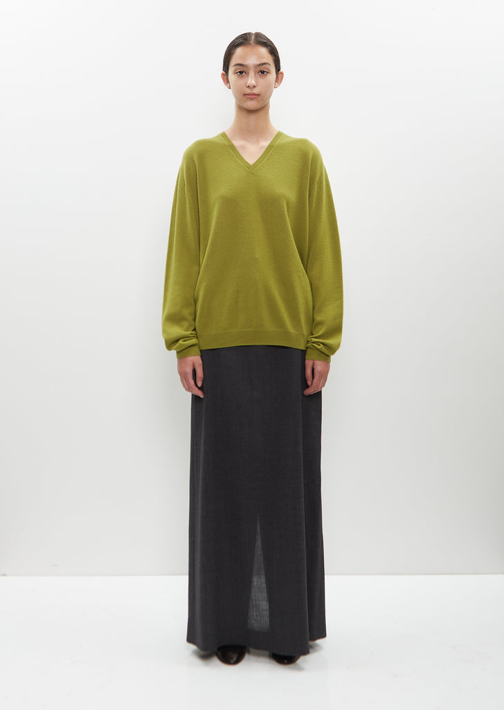 Cashmere Isaora Sweater — Mustard Green