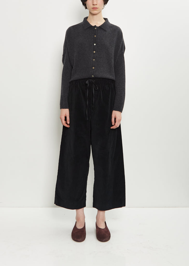 Velvet Cropped Wide Trousers — Black