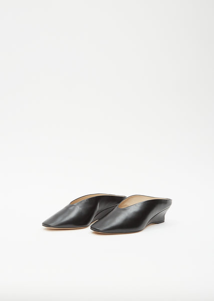シューズ・サンダルその他 Le Monde Beryl Black wedge mule in suede LE MONDE BERYL Suede wedge mules | NET-A-PORTER