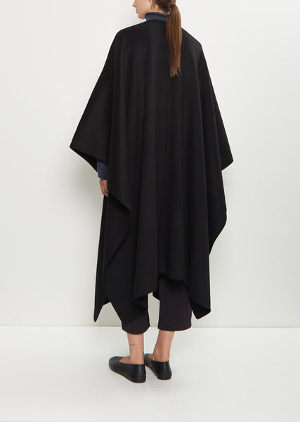 Aspen Wool Cashmere Poncho — Black – La Garçonne