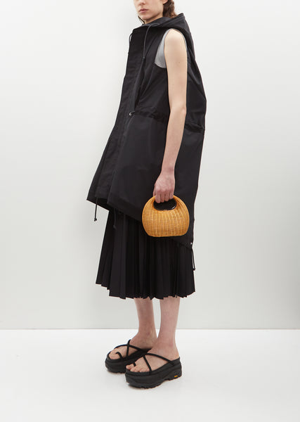 [SACAI]ラウンドバッグ ベージュ編み込みバッグ Feb2021Session8825_TMHILHPS20_