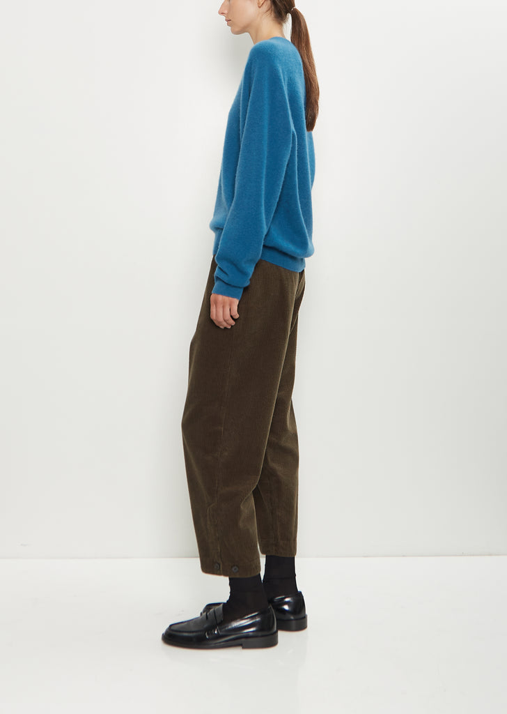 Cashmere BF V-Neck Sweater — Deep Blue