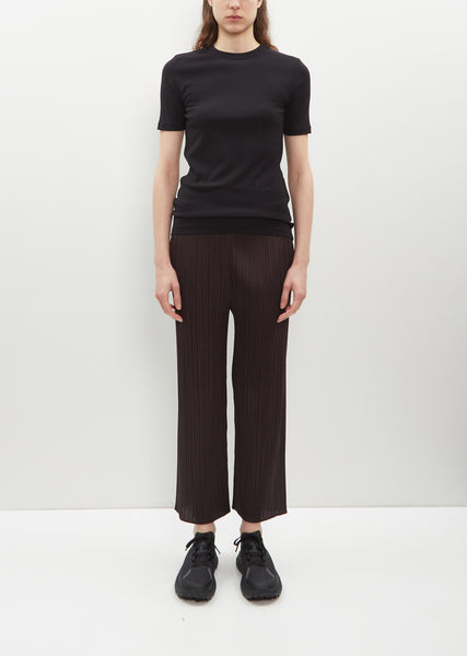 【関税込み】TOTEME ブラック ツイスト Tシャツ Classic Rib Tee — Black – La Garçonne