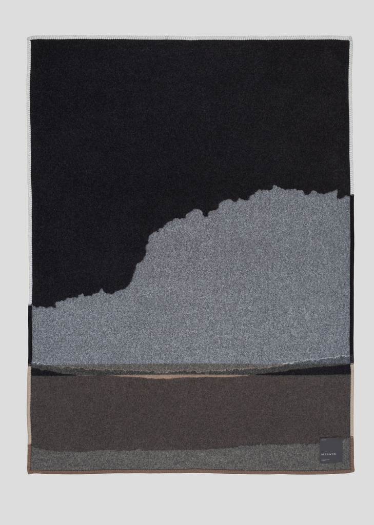 Valatzu Sanna Bay Blanket