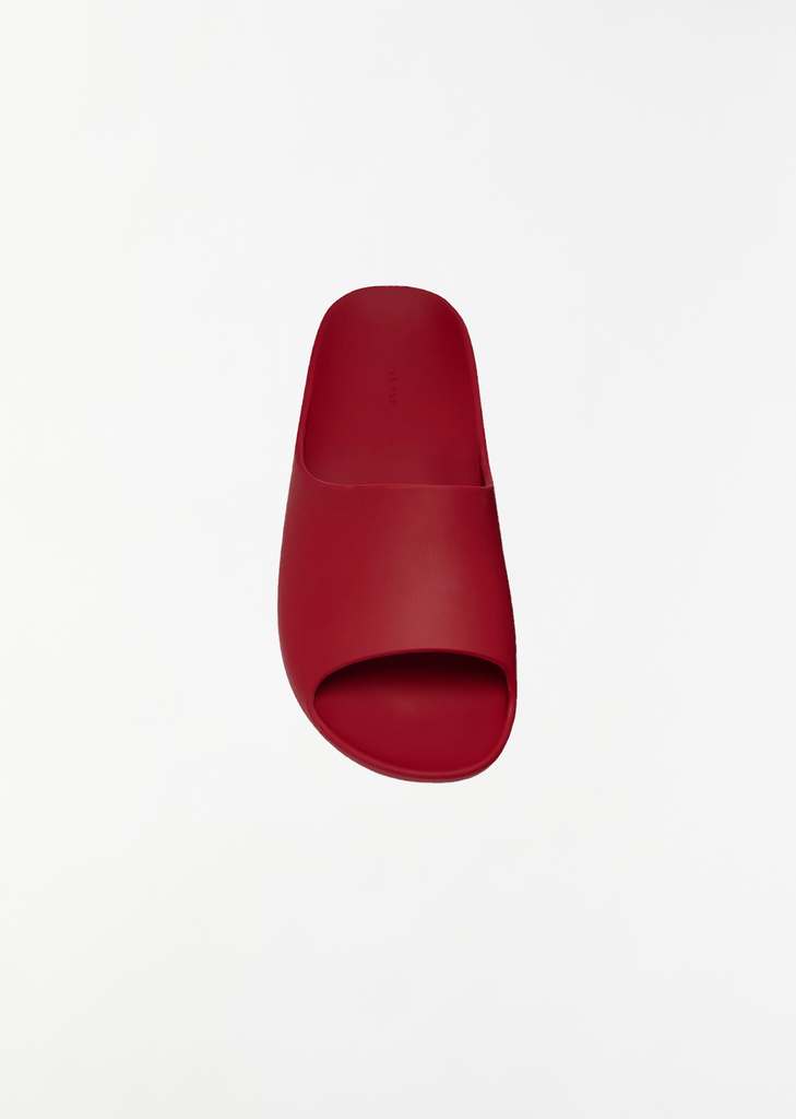 Ama Slide — Laquer Red