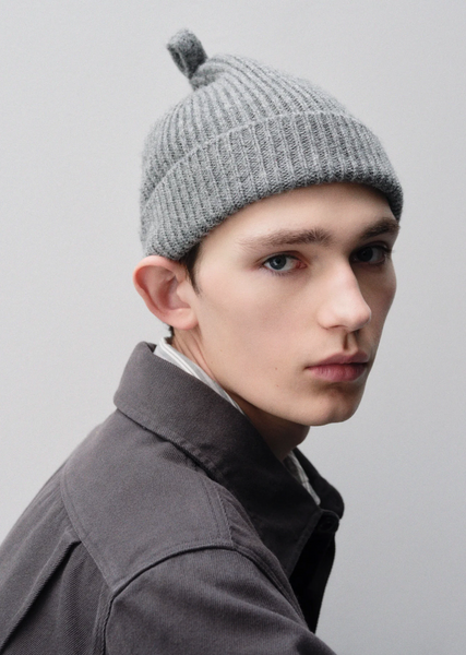 Simple Ribbed Wool Beanie — School Grey – La Garçonne