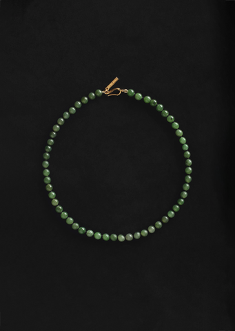 Tiny Jade Boule Collar 15"