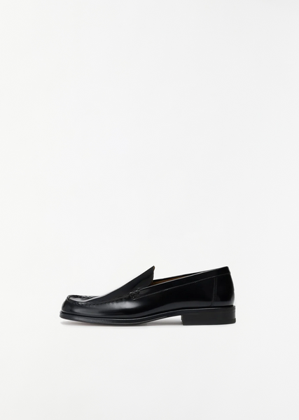 Shiny Finish Leather Loafer – La Garçonne