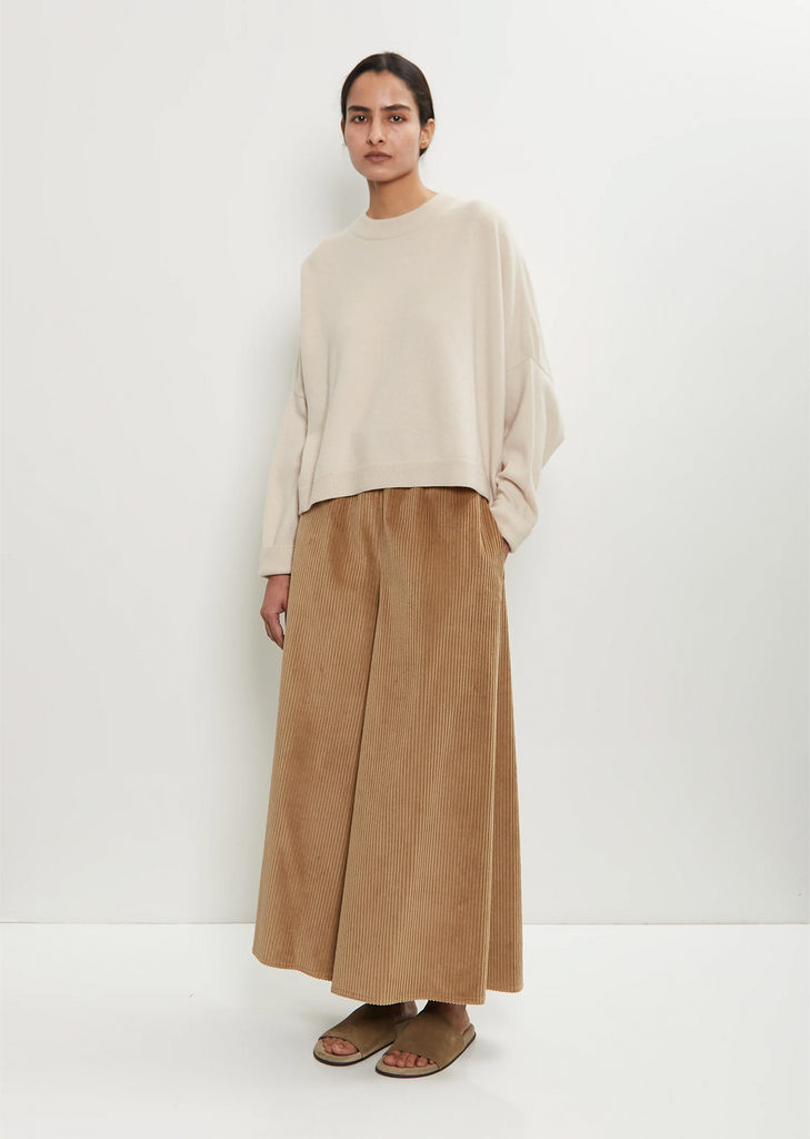 Cashmere Iconic Crewneck Sweater — Oatmeal