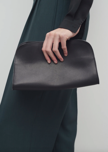 Peggy Saddle Leather Clutch – La Garçonne