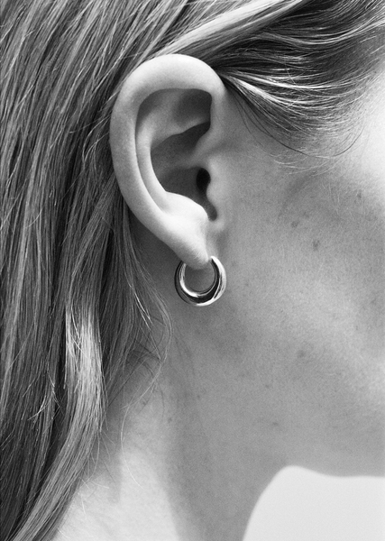 Silver Tiny Essential Hoops – La Garçonne