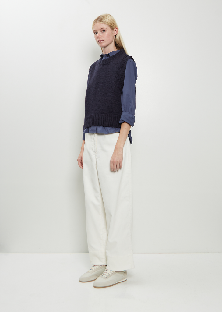 Chunky Pullover Merino Wool Vest — Rich Navy