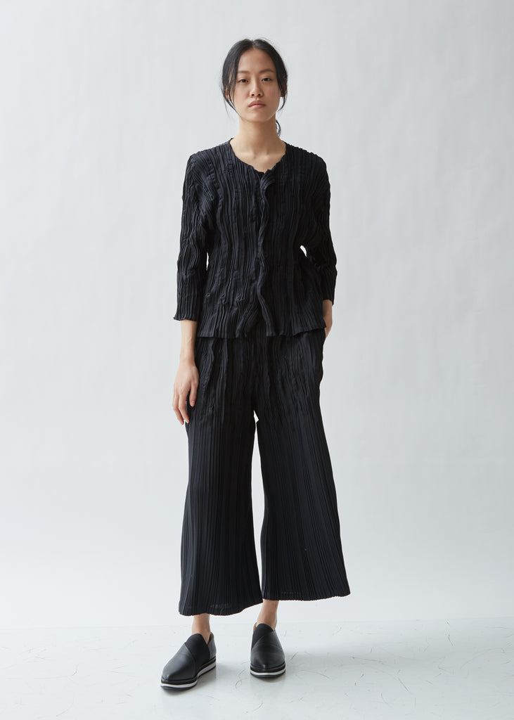 Splash Pleats Solid Cardigan